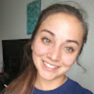 Meet your Posher, Alexis